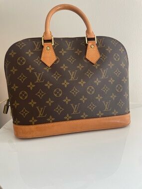 Vintage Louis Vuitton Monogram Alma PM